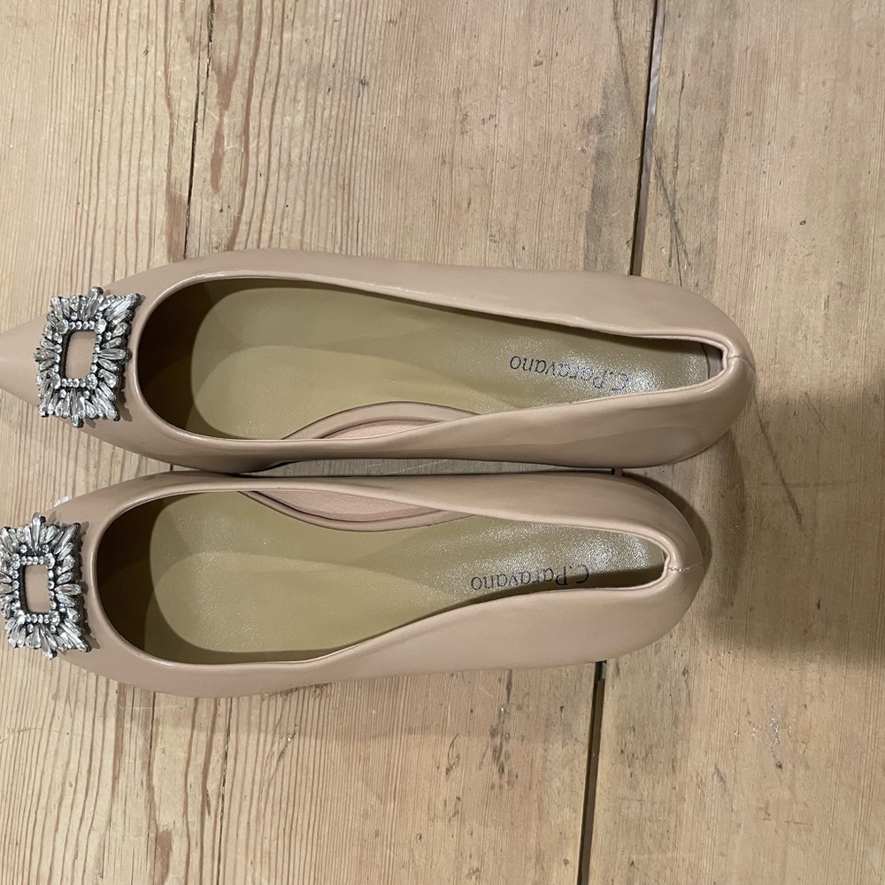 Aida jewel nude buckle flat in size 42 New without box - Picture 3 of 5